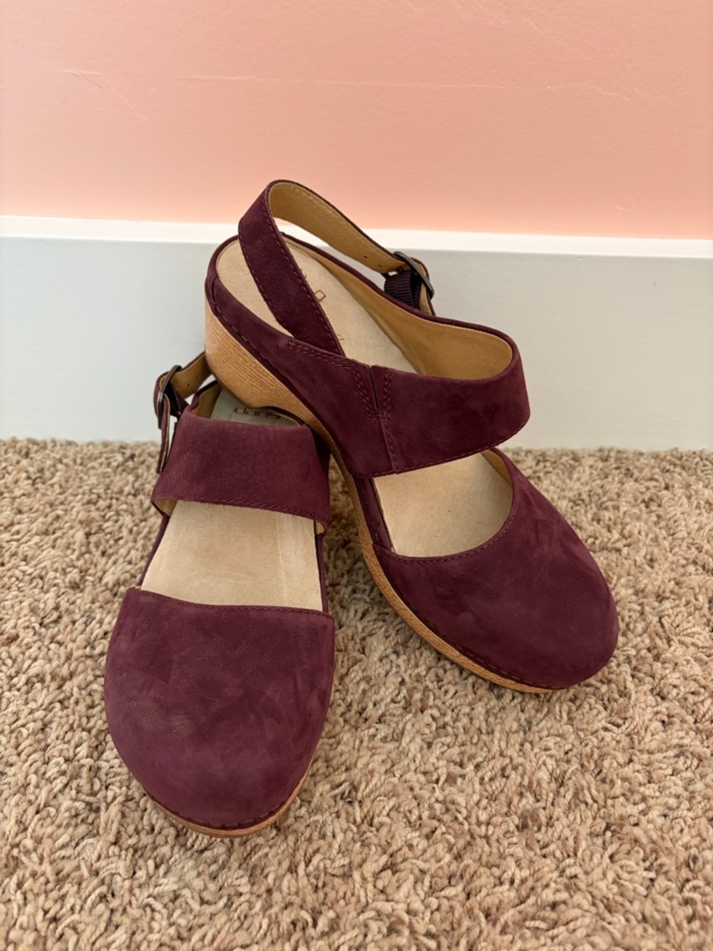 Dansko Lucia Suede Slingback Clog in Fig